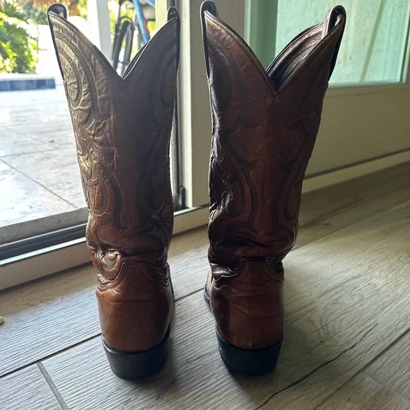 Tony Lama Rich Brown Western Boots - Picture 3 of 6